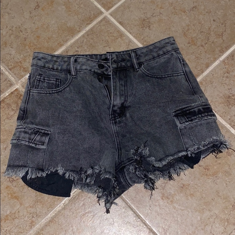 High wasted denim shorts